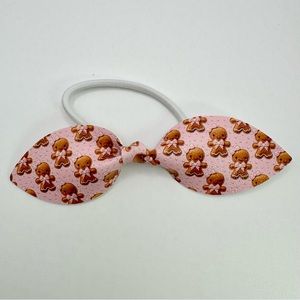 🎀Adorable pink gingerbread hair tie bow. Vegan leather, lightweight, handmade.